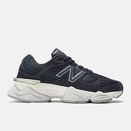 9060 | Zwart/Wit